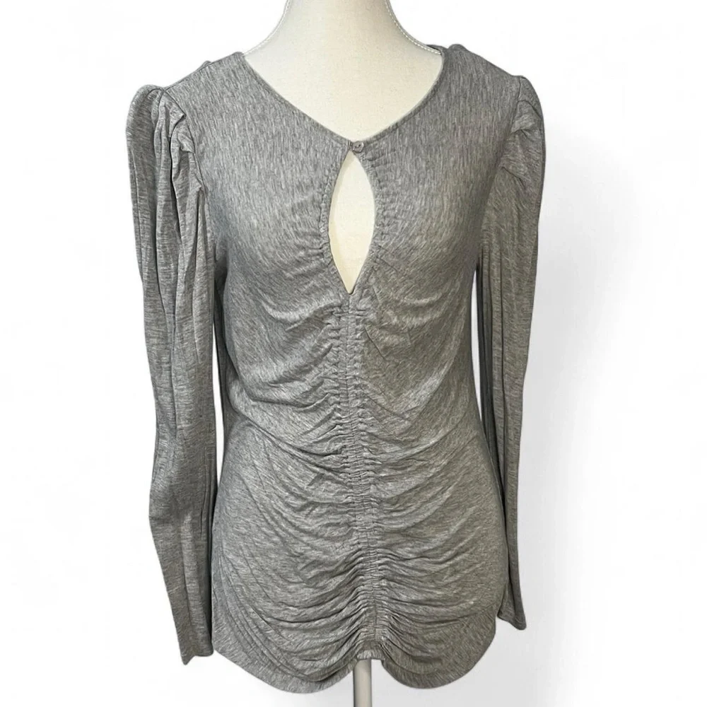 ByDesign Gray Ruched long sleeve Top Medium‎